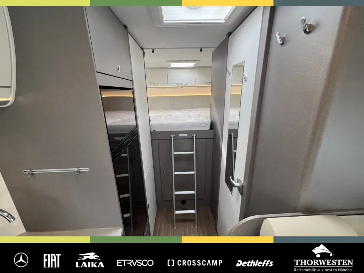 Fahrzeugbild Etrusco A 7300 DB 6 Personen - 22,5% Abverkauf #11