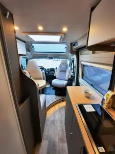 Bild 4 LMC Innovan 600 Verfüg./Sparen Sie 17.101,- €