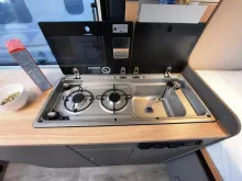 Fahrzeugbild LMC Innovan 540 #13