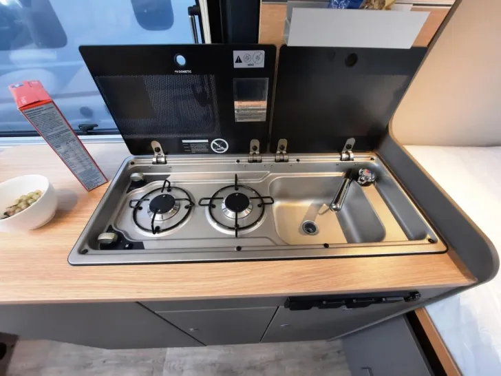 Fahrzeugbild LMC Innovan 540 #13