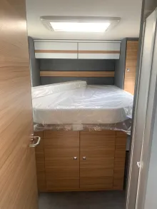 Fahrzeugbild Dethleffs Just 90 T 7052 DBM Doppelbett+Hubbett* #8