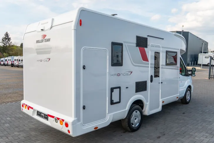 Fahrzeugbild Roller Team Kronos 234 TL *Mj.25*165PS*Hubbett*Solar*Ford #4