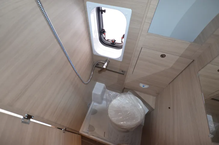 Fahrzeugbild Forster V 541 HBL Livin' Up #12