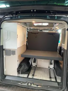 Fahrzeugbild Bürstner Playa Limited C500 Automatik / Anhängerkupplung #6