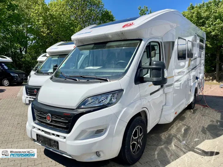 Fahrzeugbild Eura Mobil Profila T 695 EB Mondial Edition #1