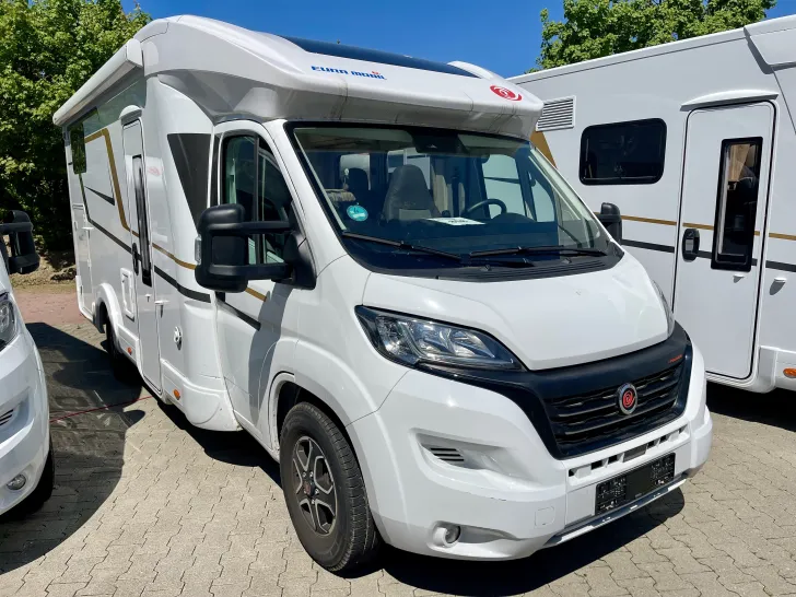 Fahrzeugbild Eura Mobil Profila T 695 EB Mondial Edition #3