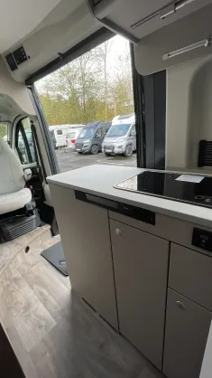 Bild 20 Carado Camper Van 600 PRO Beck-45 Clever Deals