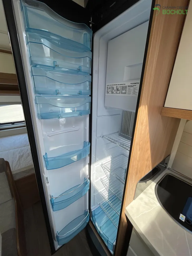 Fahrzeugbild Hobby De Luxe 490 KMF 1800 kg Achse / Mover / TV #10