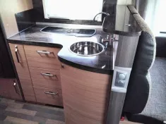 Bild 13 Knaus Sky Wave 700 MEG