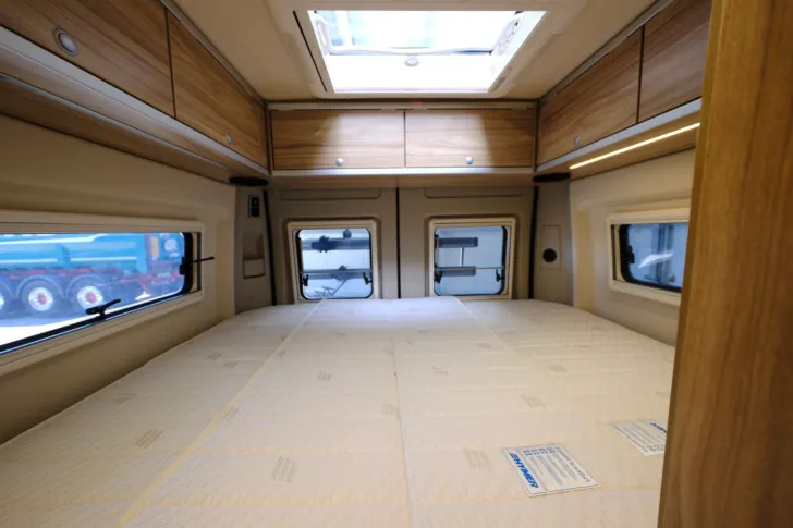 Fahrzeugbild Hymer Grand-Canyon/1.Hand/Festbett/Klima/Markise/160PS #16