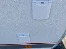 Fahrzeugbild Bürstner Premio 460 TL 1700 kg/Fenster Bug #16