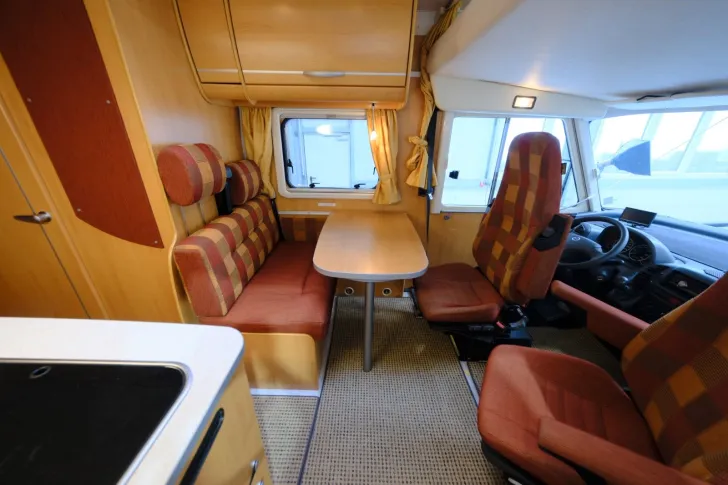 Fahrzeugbild Hymer B 504 Classic/1.Hand/Festbett+Hubbett/Markise #9