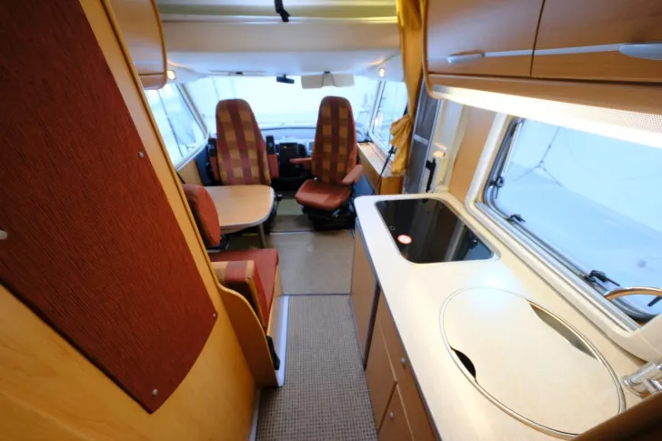 Fahrzeugbild Hymer B 504 Classic/1.Hand/Festbett+Hubbett/Markise #12
