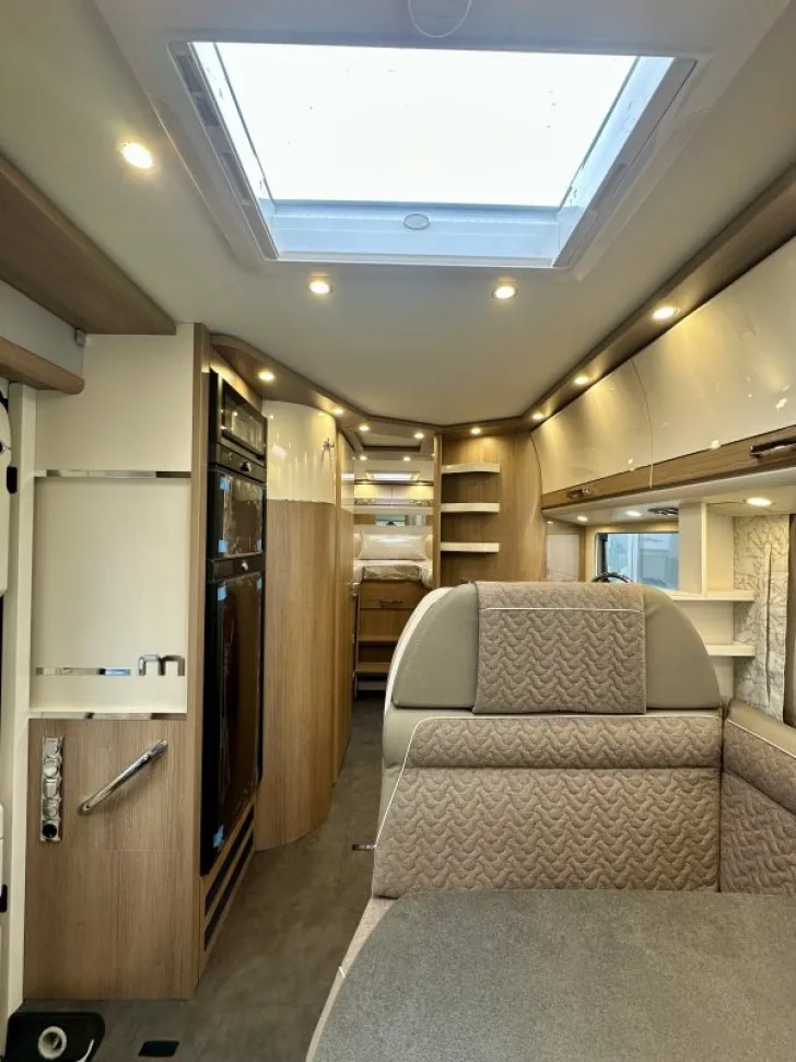 Fahrzeugbild Malibu I 490 RB LE Mercedes+Navi+Backofen #5