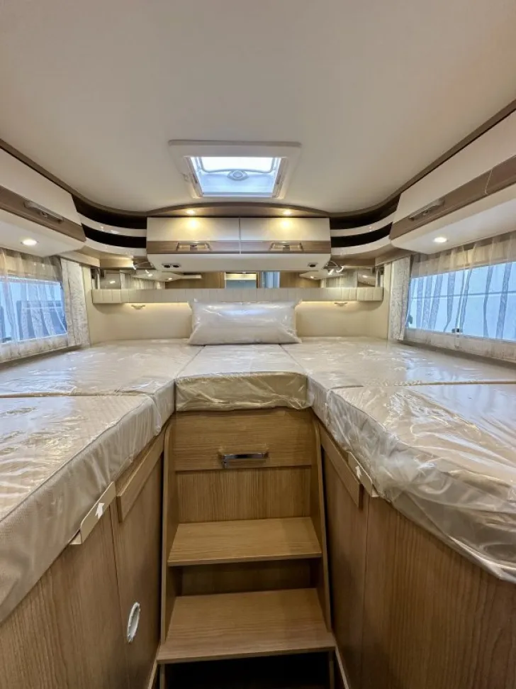 Fahrzeugbild Malibu I 490 RB LE Mercedes+Navi+Backofen #11