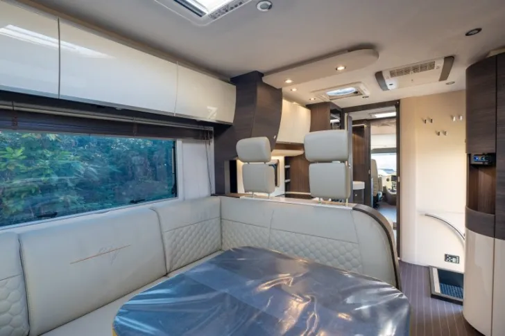 Fahrzeugbild Concorde Carver I 890 RRL  Diamond 2025 Primavera-40.000 #7