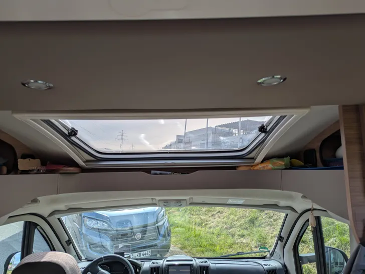 Fahrzeugbild Weinsberg CaraCompact 600 MEG EDITION [PEPPER] #12