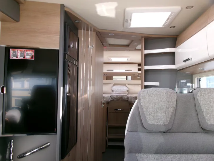 Fahrzeugbild Carthago C2-tourer I 147 RB LE L comfort Mercedes #6