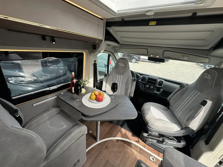 Fahrzeugbild Pössl Summit Shine 600 RS Plus Fiat 140 PS 2025 #13