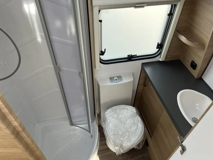 Fahrzeugbild Fendt Bianco Activ 560 SKM ABVERKAUFSPREIS #9