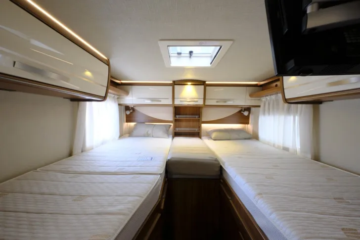 Fahrzeugbild Hymer Exsis I 578 Exprerience/Einzelbetten+Hubbett/TOP #16