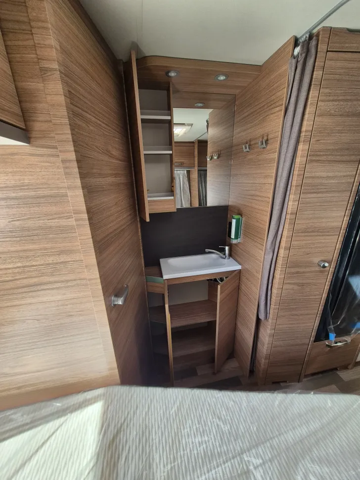 Fahrzeugbild Weinsberg CaraOne 500 FDK #16