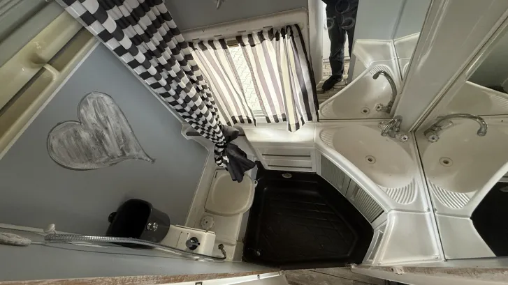 Fahrzeugbild Knaus Traveller 520 nur für Bastler geeignet! #11