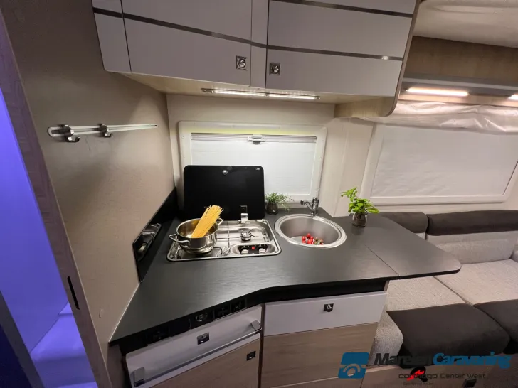 Fahrzeugbild Challenger Teilintegriert 380 (555) #16