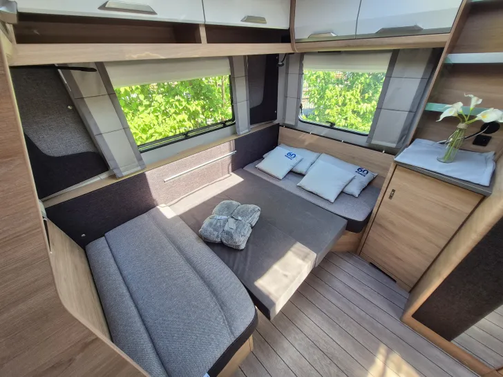 Fahrzeugbild Knaus Südwind 460 EU 60 Years #11