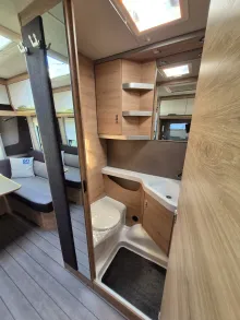 Fahrzeugbild Knaus Südwind 460 EU 60 Years #14