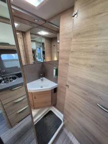 Fahrzeugbild Knaus Südwind 460 EU 60 Years #15