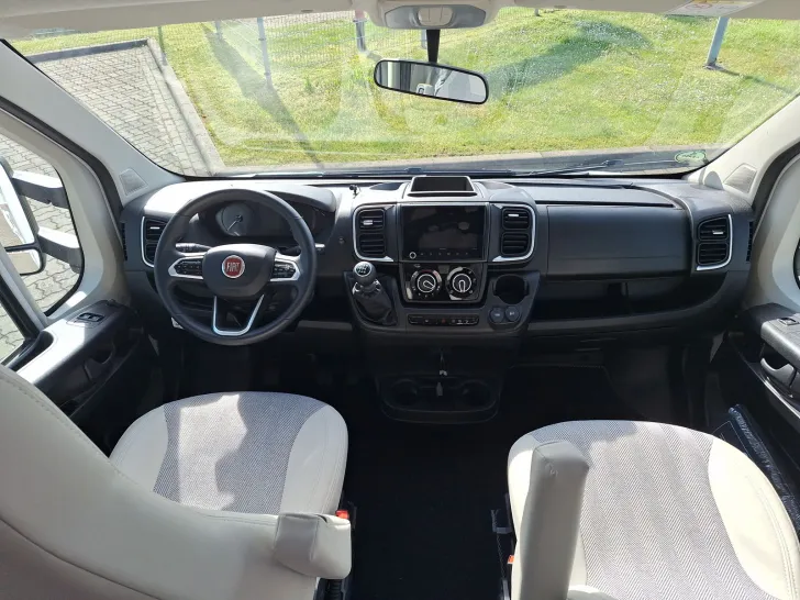 Fahrzeugbild Etrusco T 7400 SB #11