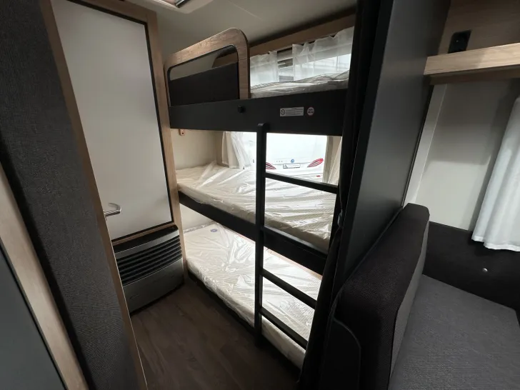 Fahrzeugbild Knaus Sport 500 KD Mover | 3er Etagenbett | 1800 kg #14