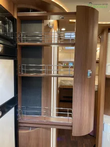 Fahrzeugbild Carthago chic e-line I 50 LE DA Modell 2025 / 5500 kg / Distronic #19