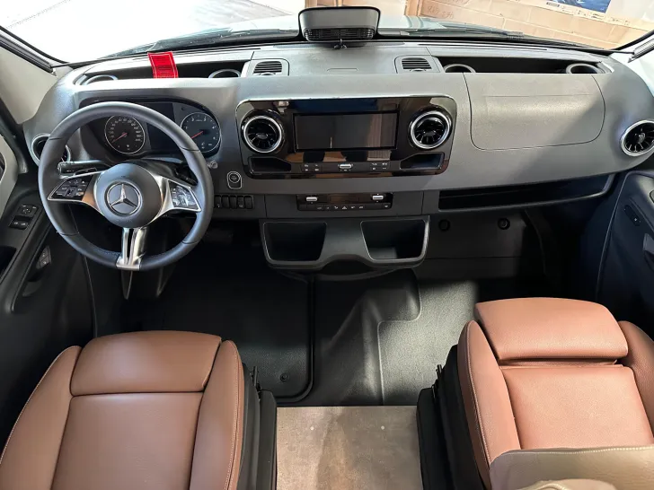 Fahrzeugbild Hymer Venture S Mercedes 18" Bereifung, Sitzheizung #15