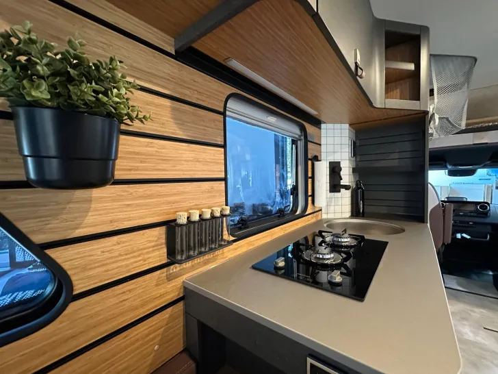 Fahrzeugbild Hymer Venture S Mercedes 18" Bereifung, Sitzheizung #22