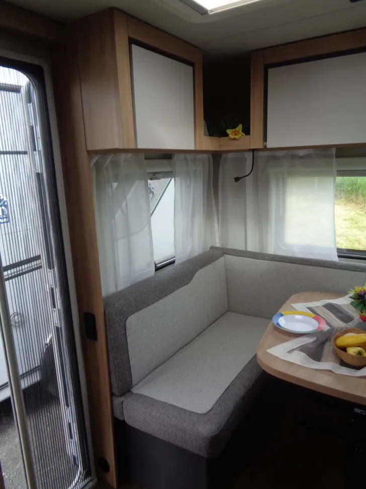 Fahrzeugbild Knaus Sport 460 EU Ambiente Rollbett Badf sofort #10