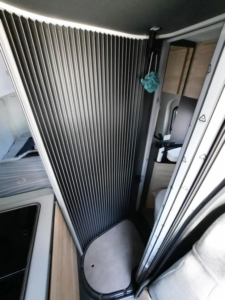 Fahrzeugbild Dethleffs Globetrail 540 DR Verfüg./Sparen Sie 8.803,- € #16