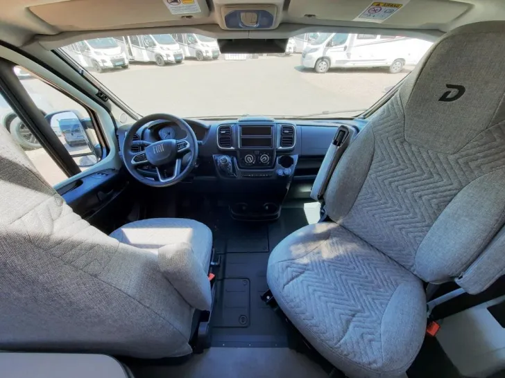 Fahrzeugbild Dethleffs Globetrail 540 DR Verfüg./Sparen Sie 8.803,- € #17