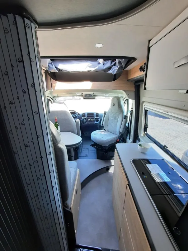 Fahrzeugbild Dethleffs Globetrail 540 DR Verfüg./Sparen Sie 8.803,- € #4