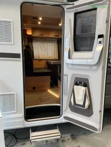 Fahrzeugbild Weinsberg CaraSuite FORD 700 MEG Ehemaliger Mietwagen #12