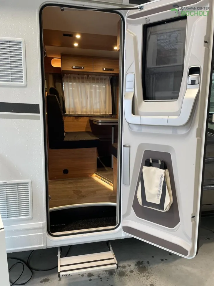 Fahrzeugbild Weinsberg CaraSuite FORD 700 MEG Ehemaliger Mietwagen #12