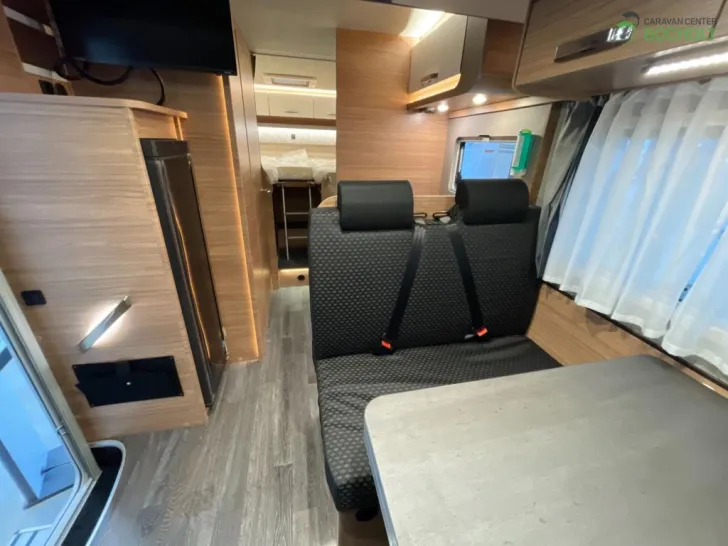 Fahrzeugbild Weinsberg CaraSuite FORD 700 MEG Ehemaliger Mietwagen #15