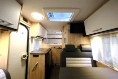 Bild 13 Sunlight V 60 Adventure Edition/Festbett/Garage/Klima/TOP