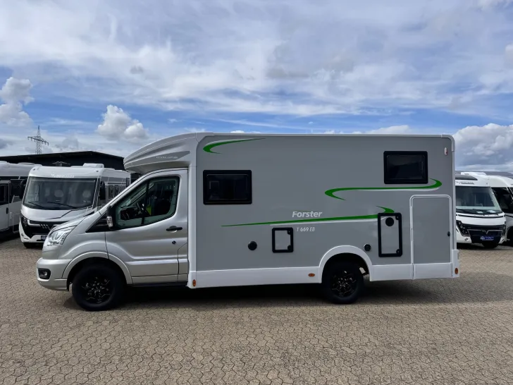 Fahrzeugbild Forster T 669 EB Coupe, MJ25, Neuheit 2025 #4