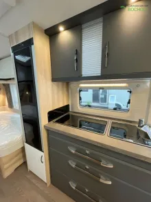 Fahrzeugbild Hobby De Luxe 495 UL Ehemaliger Mietwagen / 1800 kg #7