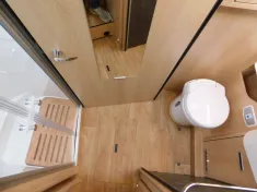 Bild 16 Hymer B-Klasse ML I 780 HY4, Klima, Backofen, Leder