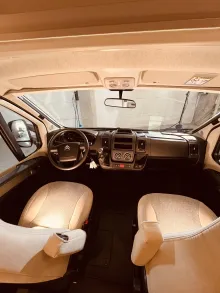 Fahrzeugbild Carado T 338 #6
