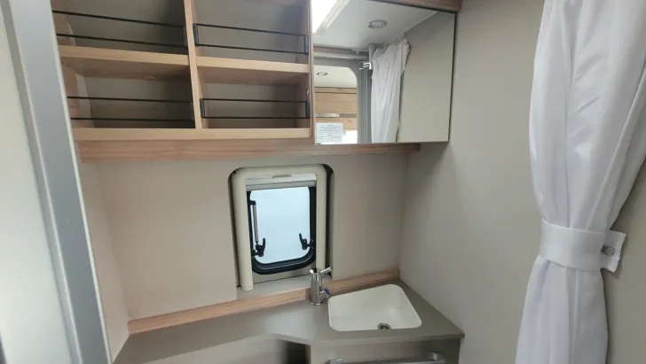 Fahrzeugbild Dethleffs Globetrail 640 EK *Automatik*Navi*RFK*Markise* #16