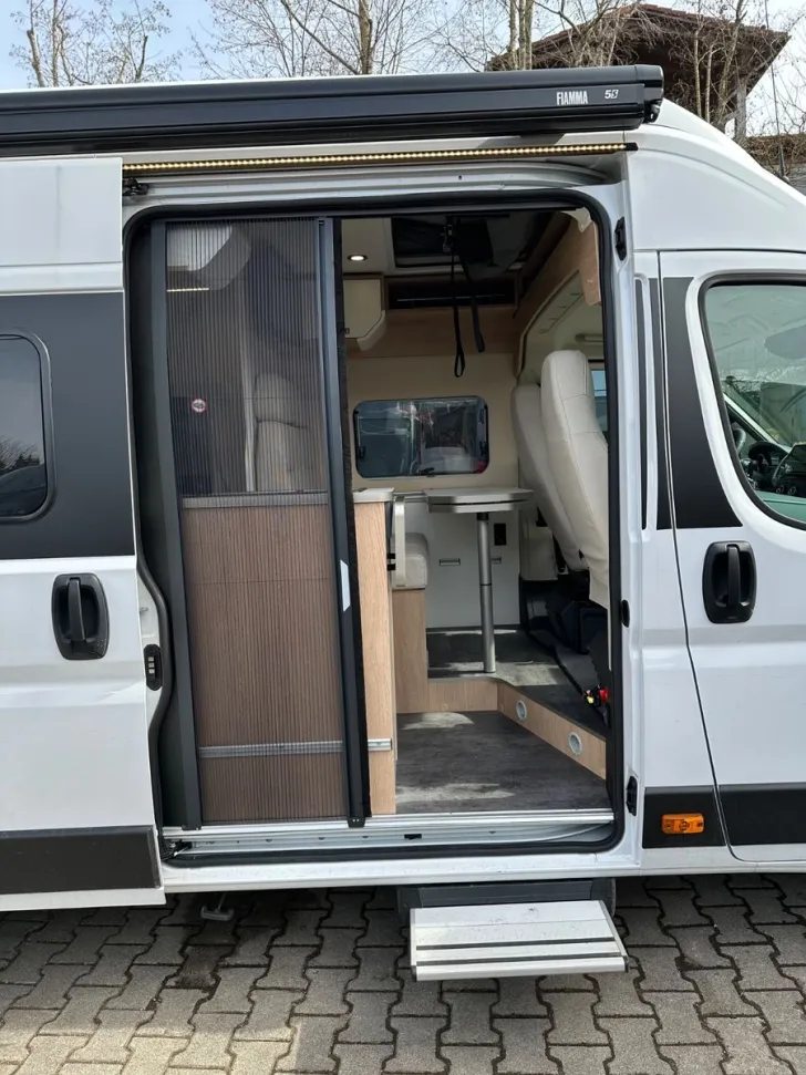 Fahrzeugbild Mooveo VAN-63EB mit Aufstelldach - Vollausstattung #9